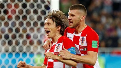 بالصورة.. منتخب كرواتيا يعلق علي تصدره المجموعة الرابعة بمونديال روسيا