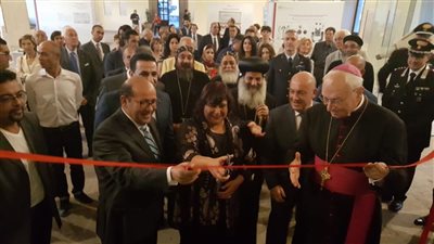 بالصور.. افتتاح معرض الأيقونات القبطية بمدينة فيتربو بحضور وزيرة الثقافة