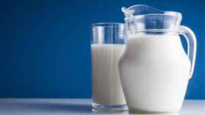 دراسة: الحليب كامل الدسم يقى من الجلطات