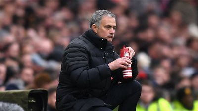 مورينيو يسعي للحصول على نجم وسط مدريد