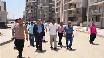 محافظ المنيا يتفقد المرحلة الثانية من مشروع إسكان دار مصر