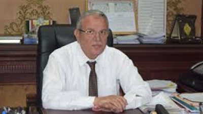 محافظ المنيا يعزي البابا تواضروس في وفاة الأنبا أرسانيوس