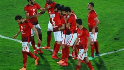لاعب خطير يقترب من تدعيم صفوف الأهلي أمام الترجي!