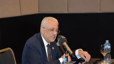 نكشف السبب وراء تأجيل موعد بدء الدراسة