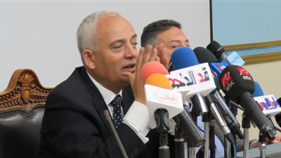  بعد تظلمهما.. «التعليم» تدرج طالبين ضمن قائمة أوائل الثانوية العامة