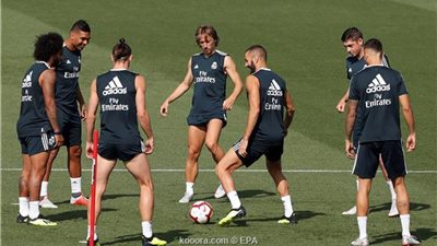 20 لاعب فى قائمة ريال مدريد لمواجهة جيرونا اليوم 