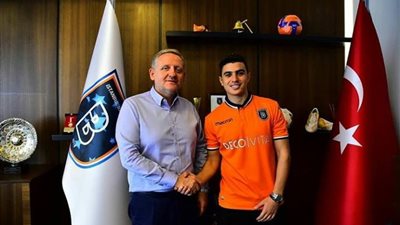 رسميًا.. كريم حافظ يجاور تريزيجيه بالدورى التركى وينضم إلى باشاك شهير