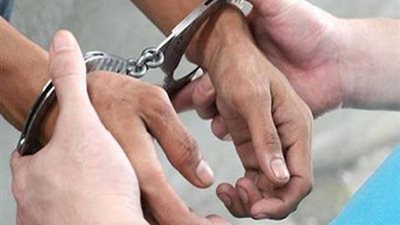 سقوط عاطلين قبل ترويج كمية من المواد المخدرة في العجوزة