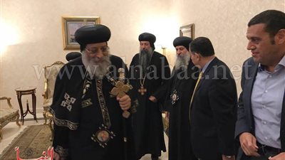 بالصور.. البابا تواضروس يسافر إلى أمريكا في رحلة رعوية