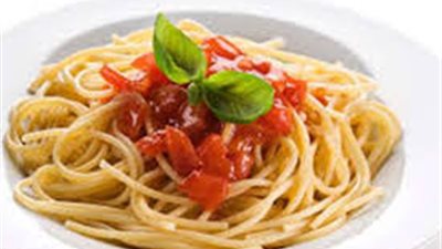 فريق بحثي يُطور «تصنيع المكرونة» بإضافة هذا المكون