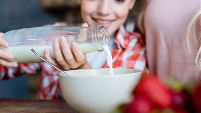 مفاجآة علمية: الحليب كامل الدسم مُفيد لصحة القلب!