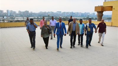 جولة هامة لـ«محافظ سوهاج» فى نادى المحليات و«جزيرة الزهور»