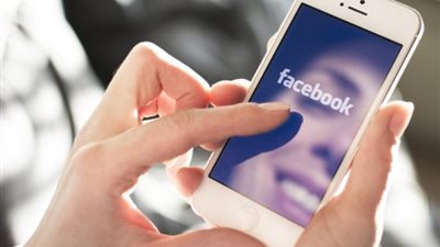 مخاطر ممارسة العلاقات العاطفية على مواقع «السوشيال ميديا»