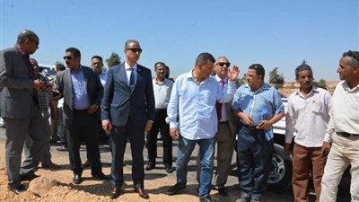 بالصور.. محافظ سوهاج ومدير الأمن يشرفان علي عملية إزالات تعديات علي أملاك الدولة