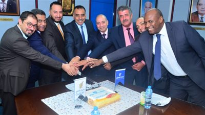 «مصر للطيران» تقدم خدماتها الأمنية لطيران الخليج بالمطارات المصرية 