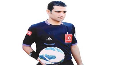 مصدر بلجنة الحكام: مستاءون من محمود البنا.. والعقوبات ضده واردة 