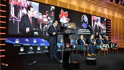 «الملا» يُعلن عن ثلاثة محاور لتطوير وتحديث شركات قطاع البترول 