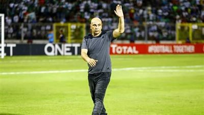 بالصوره.. مجلس المصري يرفض إستقالة حسام حسن 