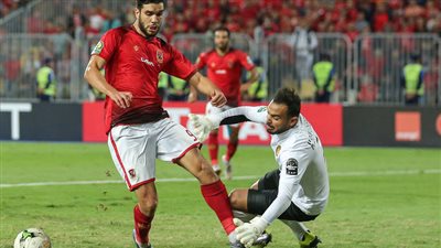 عاجل .. الأهلي يكشف تفاصيل ايقاف ازارو 