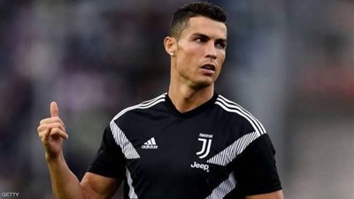 رونالدو يرشح صلاح لمنافسته على 