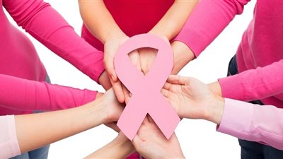 مستشفى العاملين بالبترول تُشارك في اليوم العالمي لسرطان الثدي