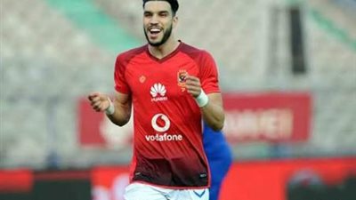 عاجل.. الأهلي يحتج رسميًّا على إيقاف أزارو 