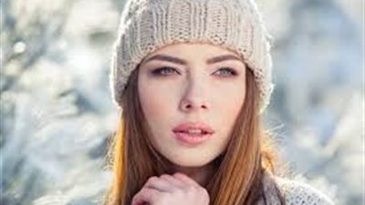 «5» نصائح ذهبية للعناية بـ«الشعر والبشرة» فى الشتاء