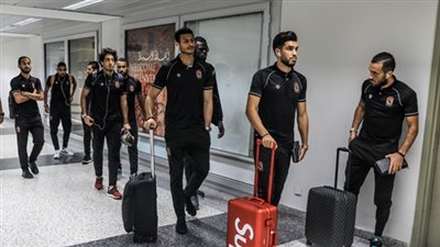 بالصور.. بعثة الاهلى تسافر إلى تونس لمواجهة الترجي في نهائي أبطال إفريقيا!