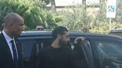 اليوم.. «صلاح» يخضع للكشف الطبي في روما