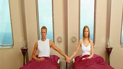 فوائد نوم الزوجين في سرير منفصل!