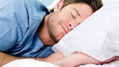 ساعات نومك تؤثر علي سعادتك