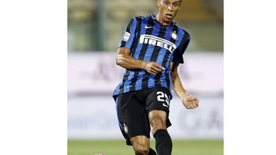 الاصابة تبعد ميرندا عن صفوف إنتر في ديربي ميلانو