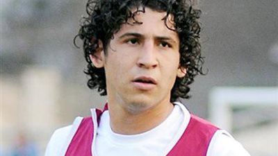 الأهلى يخاطب فيورنتينا لإرسال بطاقة 