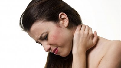 ألام الرقبه وكيفية التخلص منها فى دقيقه واحده