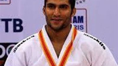 درويش يسافر الي المانيا من اجل العلاج