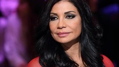 سوسن بدر زاد وزنها بسبب التدخين