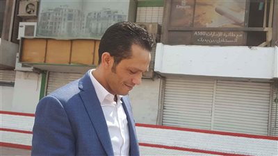 عبد الحليم على مروان محسن محظوظ وهذه مشكلة باسم مرسى 