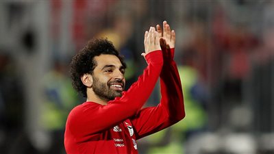 محمد صلاح يزين هجوم الريدز أمام بيرنلي.. وشاكيري بديل ماني