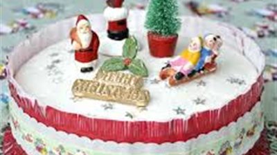 بالفيديو.. أسهل طريقة لـ«تحضير تورتة رأس السنة» 