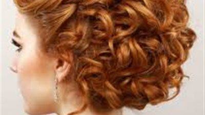 بالفيديو.. تسريحات عصرية تناسب صاحبات الشعر القصير