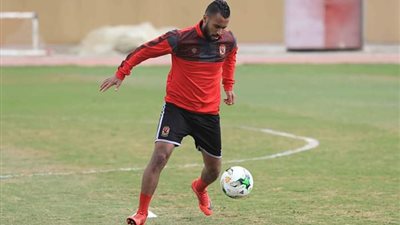 الكشف عن اصابة عاشور وتحديد مدة غياب نزلاء مستشفي الأهلي