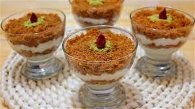 بالفيديو.. طريقة مبتكرة لعمل بروفيترول الكنافة 