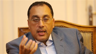 تقرير دولى يتوقع نمو الاقتصاد المصرى بنسبه 5.2 % العام الجارى