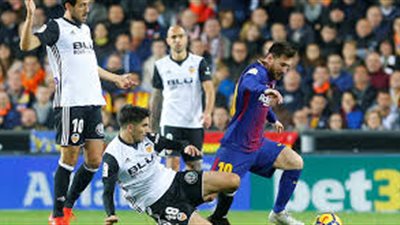 بث مباشر.. مباراة برشلونة أمام فالنسيا في 