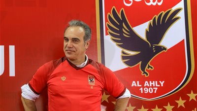 لاسارتي يعتكف من أجل مذاكرة إنبي بالصوت والصورة