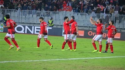 لاعب «خطير» يعود لتشكيل الاهلى في موقعة سيمبا التنزاني
