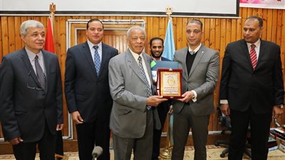 محافظ سوهاج يشهد إحتفال كلية العلوم بتجديد إعتماد الجودة