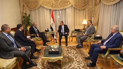 وزير الاتصالات: العاصمة الإدارية ستصبح أول مدينة مصرية لا نقدية