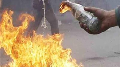 «سيدة» تتسبب في مشاجرة خطيرة بـ«زجاجات البنزين» بالقليوبية 