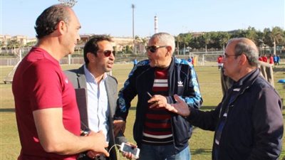 جلال ونجاتي يدعمان فريق إنبي قبل مواجهة الدراويش